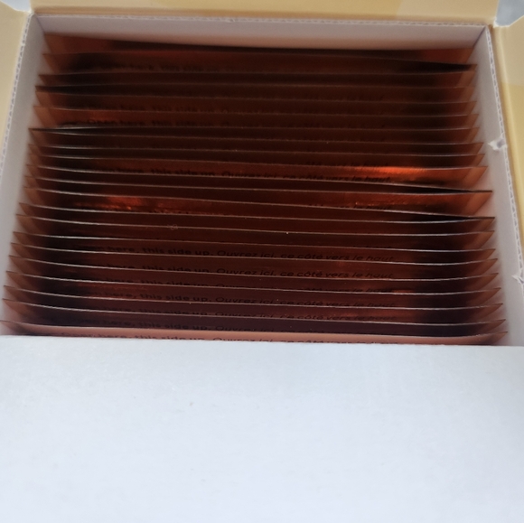 Grace & Stella Eye Masks - Picture 7 of 8